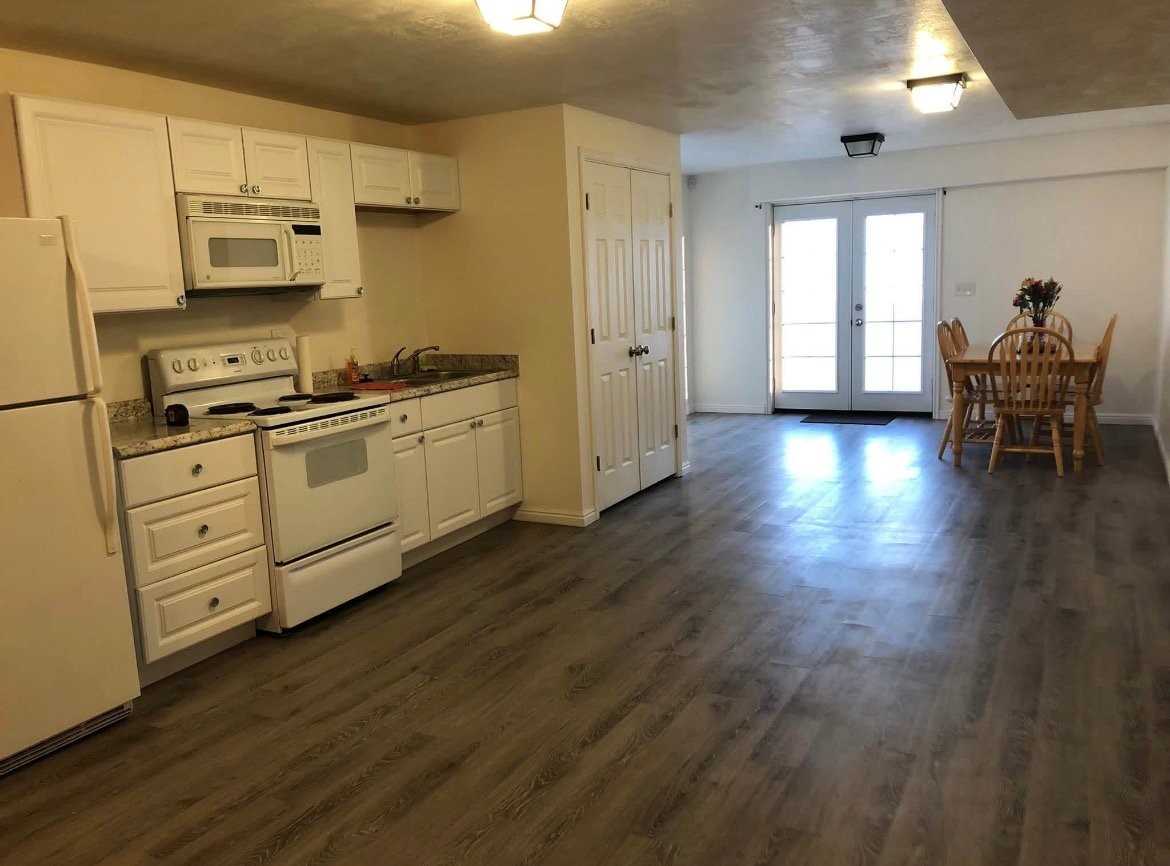 3276 S Cedar Grove Ln - Photo 3 of 11