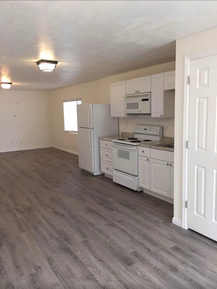 3276 S Cedar Grove Ln - Photo 6 of 11