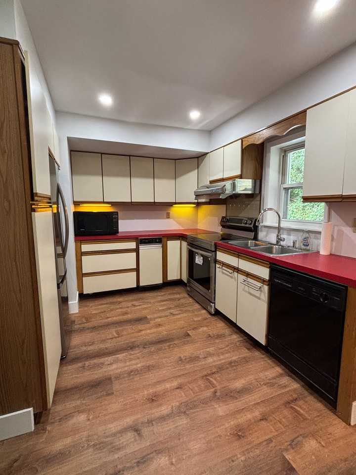 3761 Indian Hill Rd - Photo 2 of 14