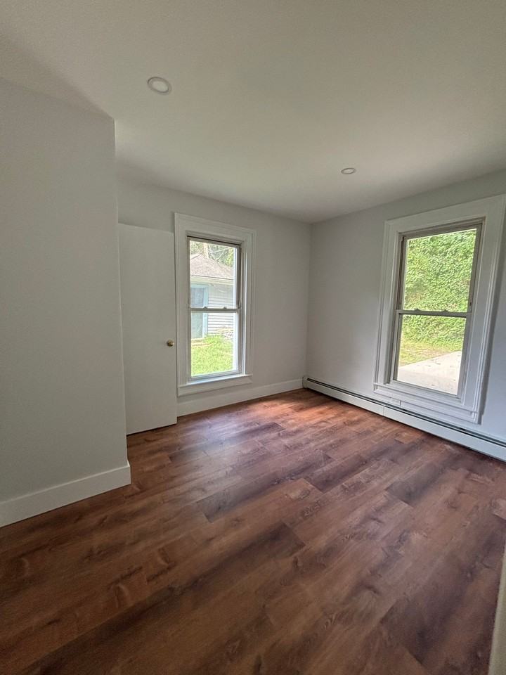 3761 Indian Hill Rd - Photo 6 of 14