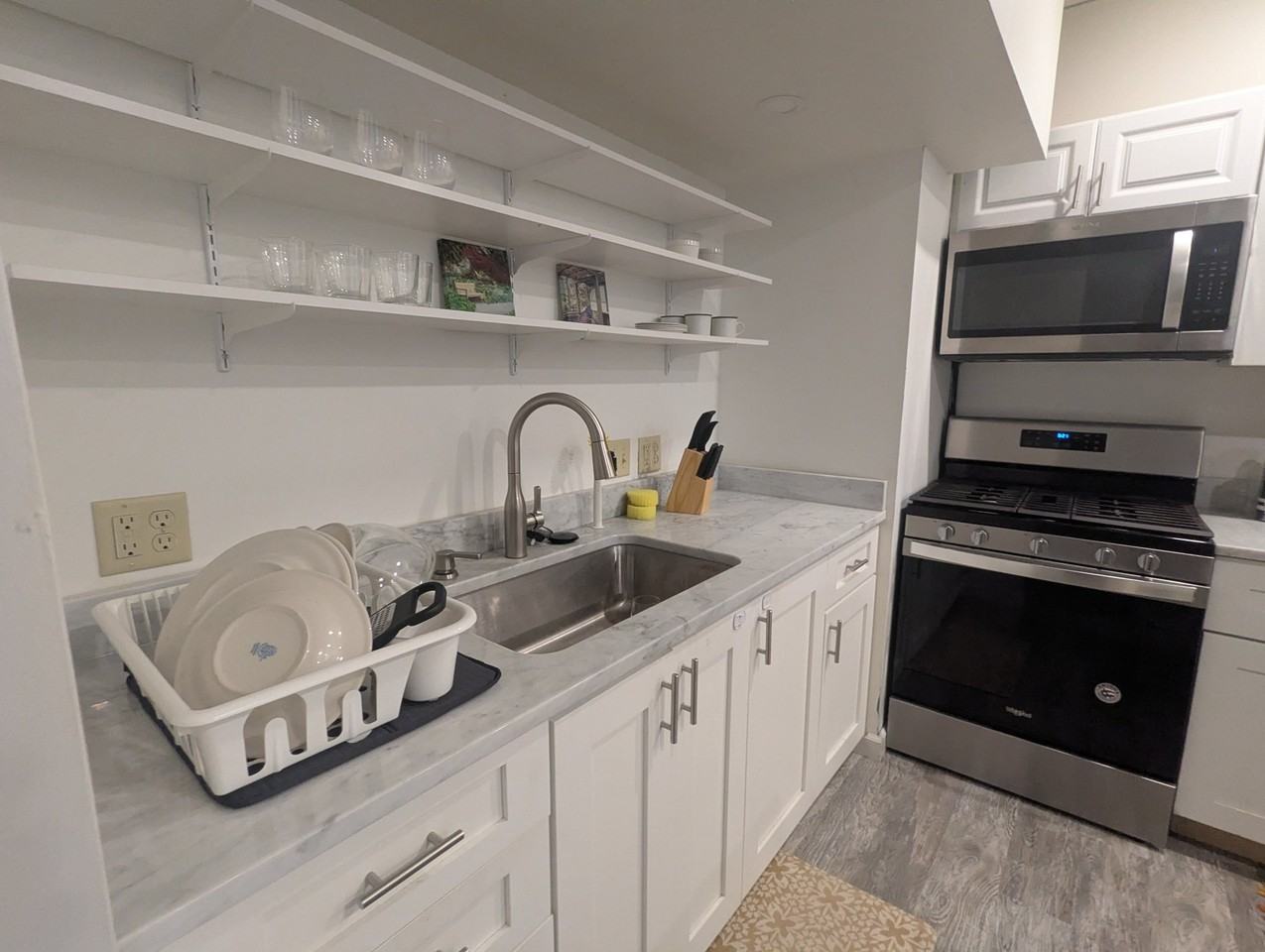 72 Landmark Hill Dr #B - Photo 7 of 18