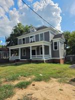 featured image of 140 Wylie St