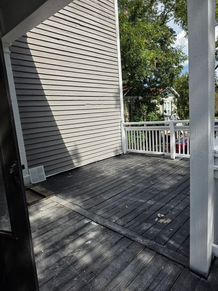140 Wylie St - Photo 3 of 12