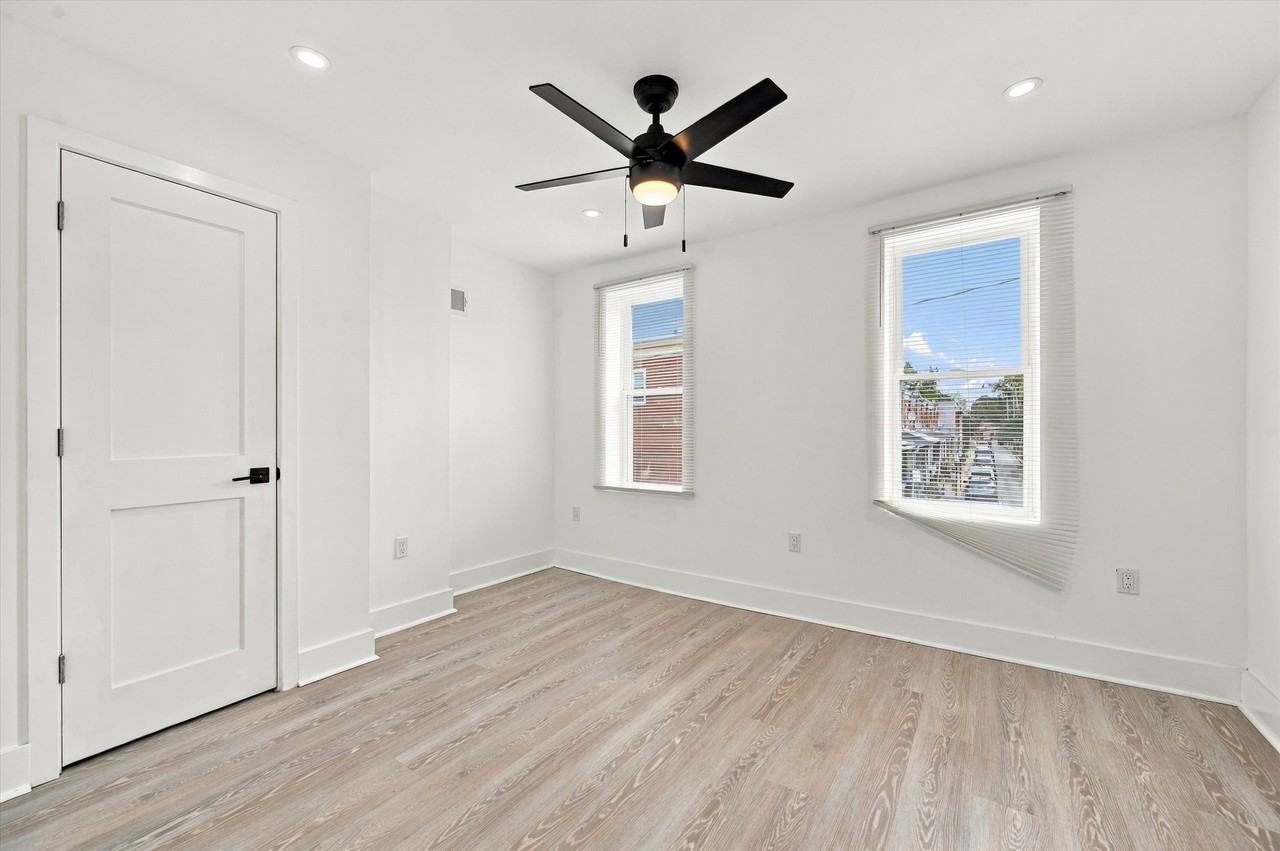1224 N Saint Bernard St - Photo 2 of 13