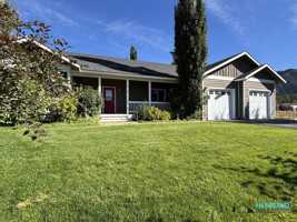 featured image of 216 Columbine St