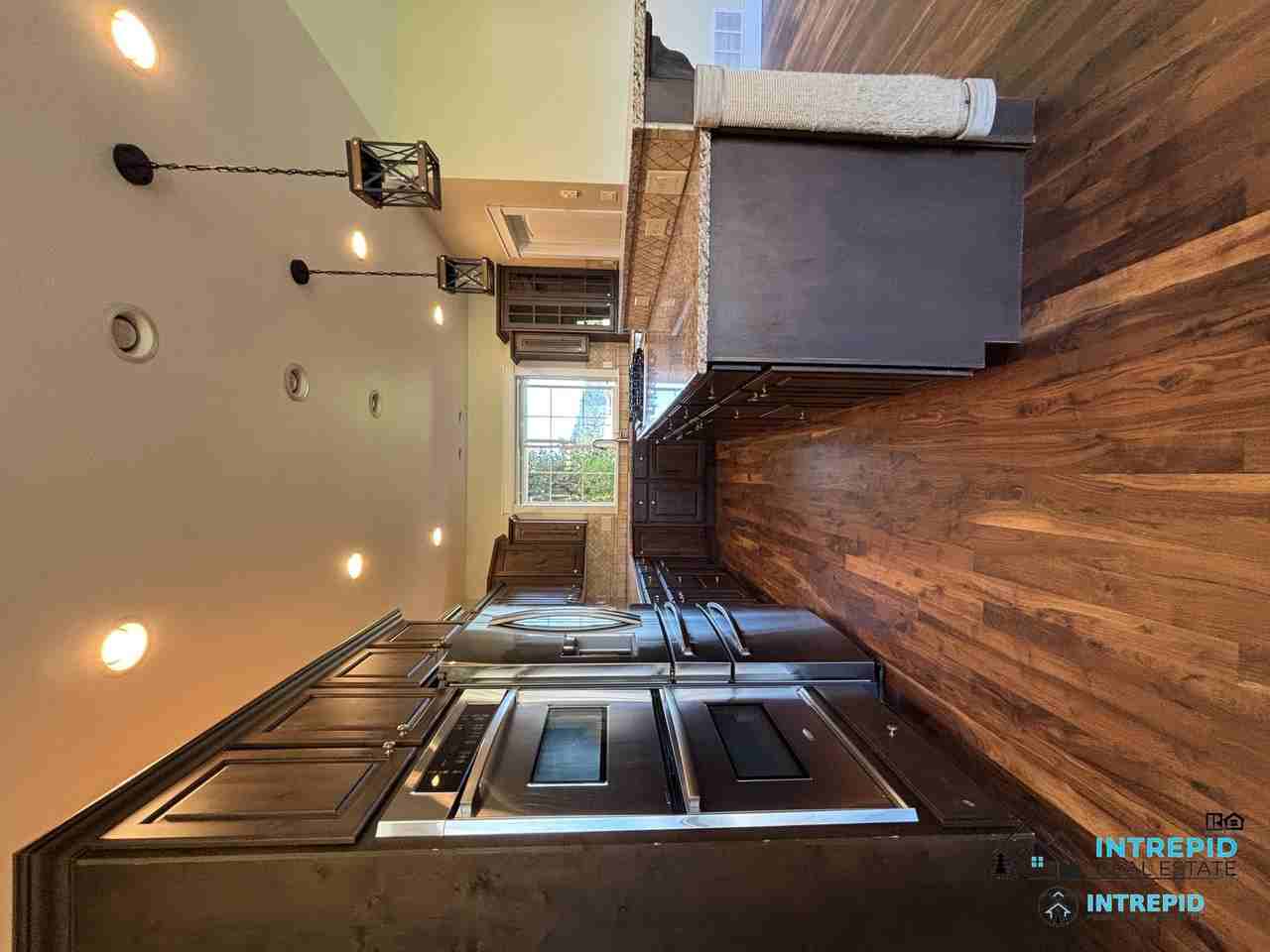 216 Columbine St - Photo 5 of 18