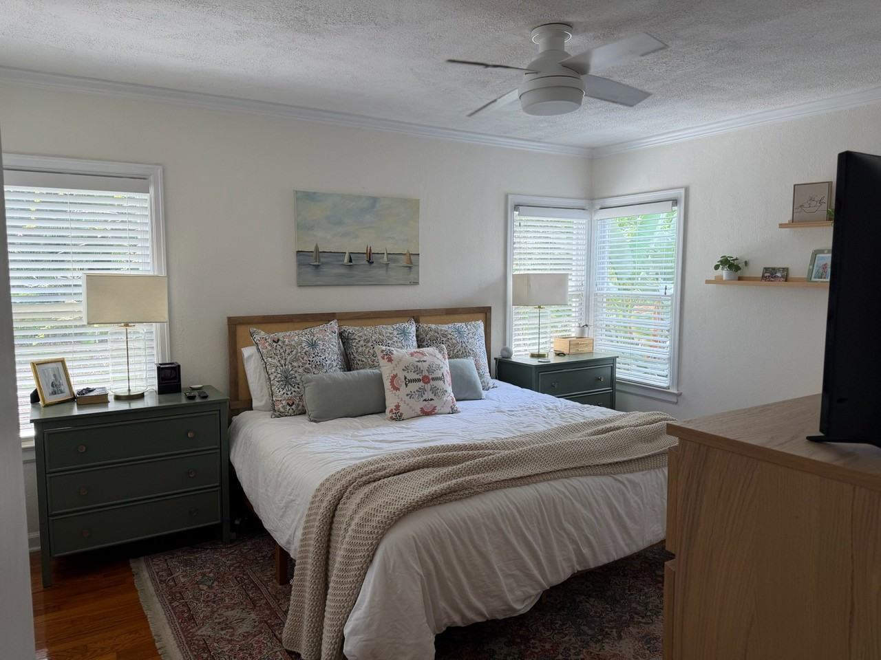 112 S Woodlynne Ave - Photo 5 of 10