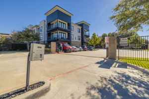 featured image of 4200 Centreport Dr