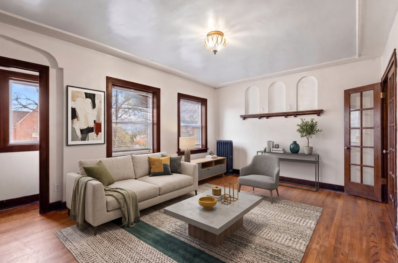 Upton Apartments - Photo 2 of 4