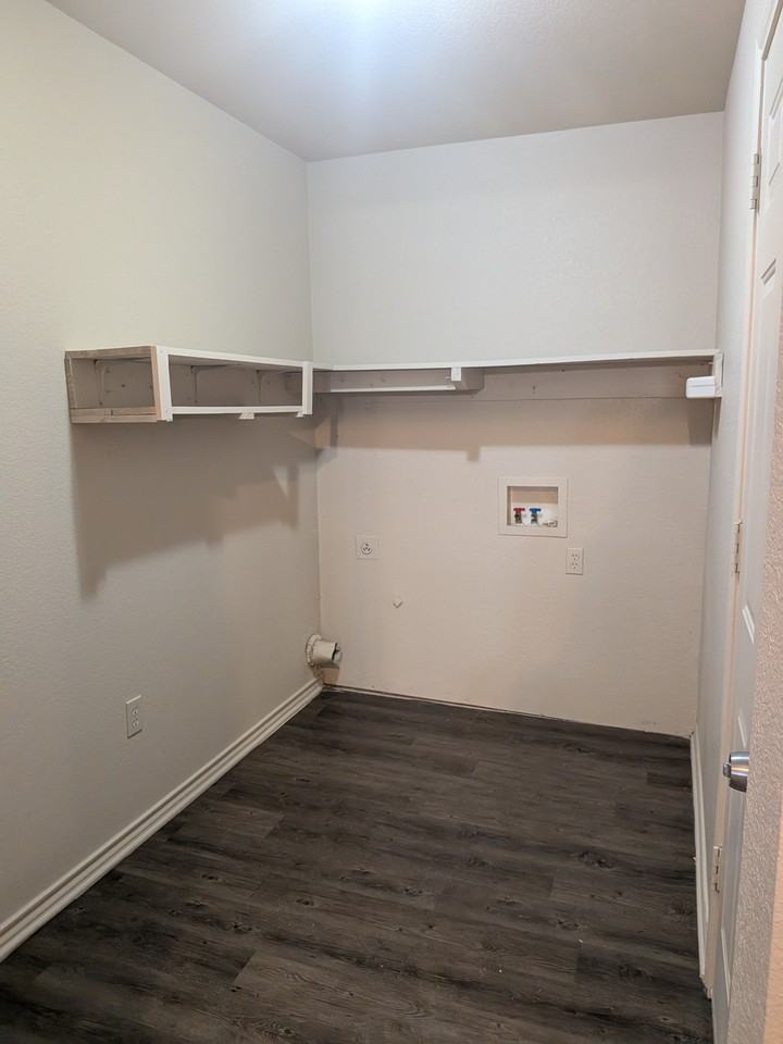 6103 Collins Ct #NA - Photo 7 of 15