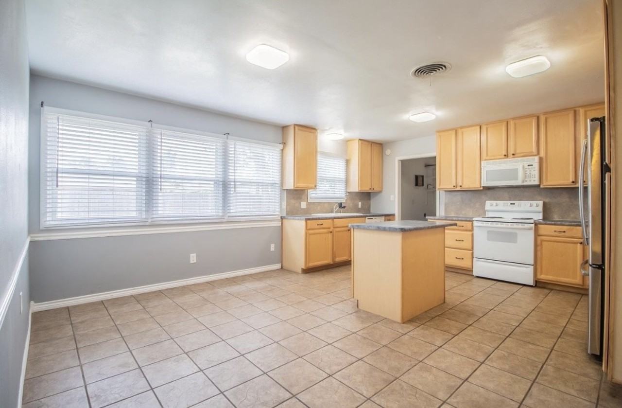3707 45th St #NA - Photo 3 of 14