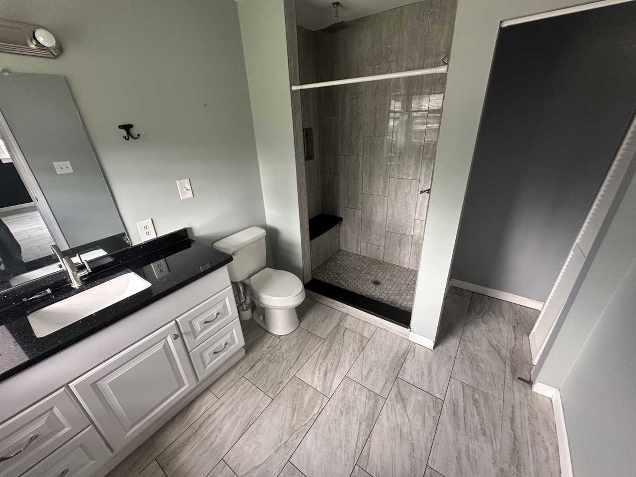 2536 Dargan Cir #NA - Photo 5 of 9