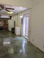 featured image of 805 E Avenue C #6