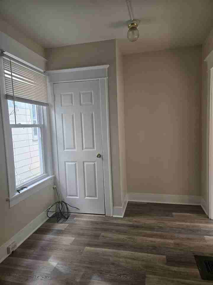 93 Elmendorf St #1 - Photo 4 of 12