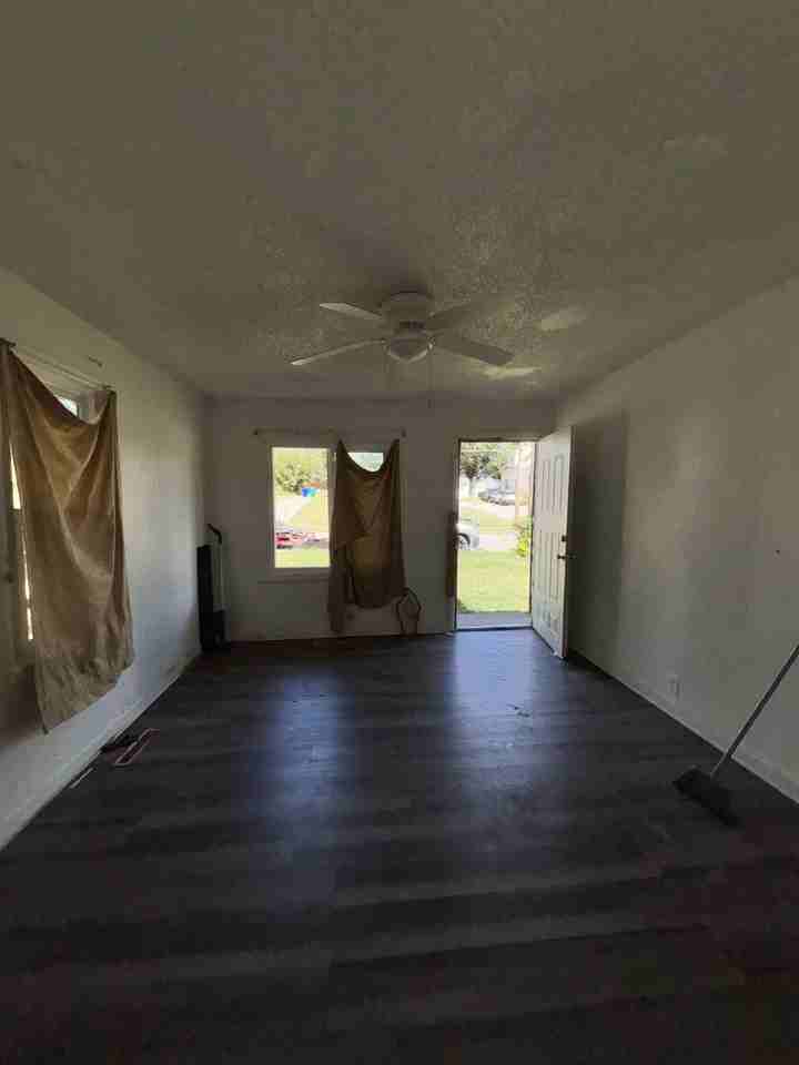 1971 E Cantrell St #NA - Photo 5 of 21