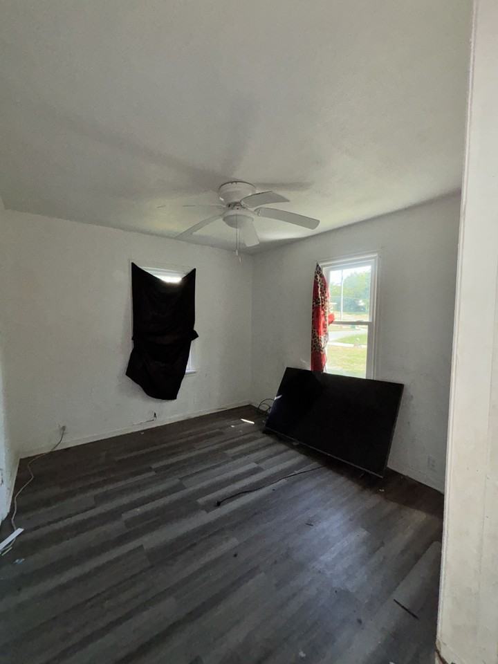 1971 E Cantrell St #NA - Photo 7 of 21
