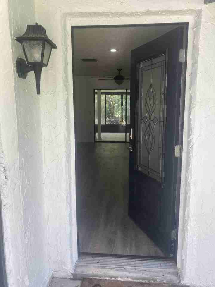 182 Bermuda Ct - Photo 3 of 18