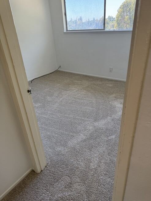 8043 Greenridge Dr #12 - Photo 4 of 9