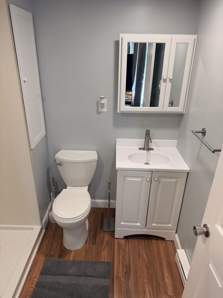 4442 Freer St #1 - Photo 4 of 9