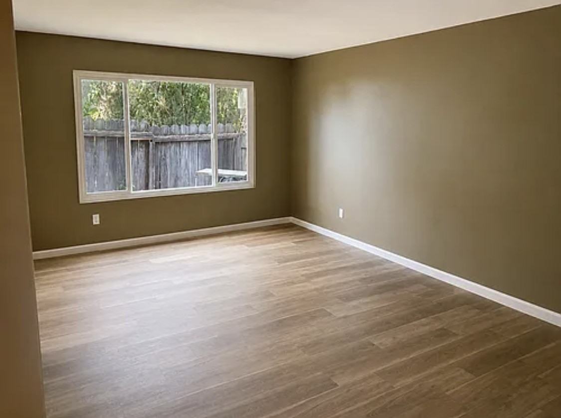 1271 Murray Ave #B - Photo 2 of 6