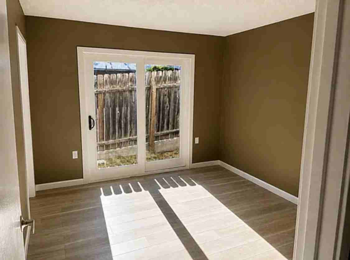 1271 Murray Ave #B - Photo 4 of 6