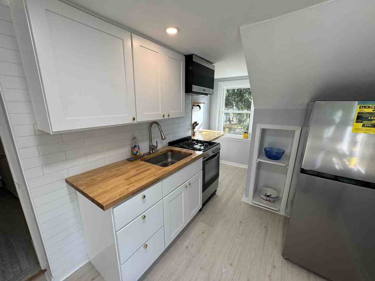 297 Sunnybrook Rd #2 - Photo 4 of 16