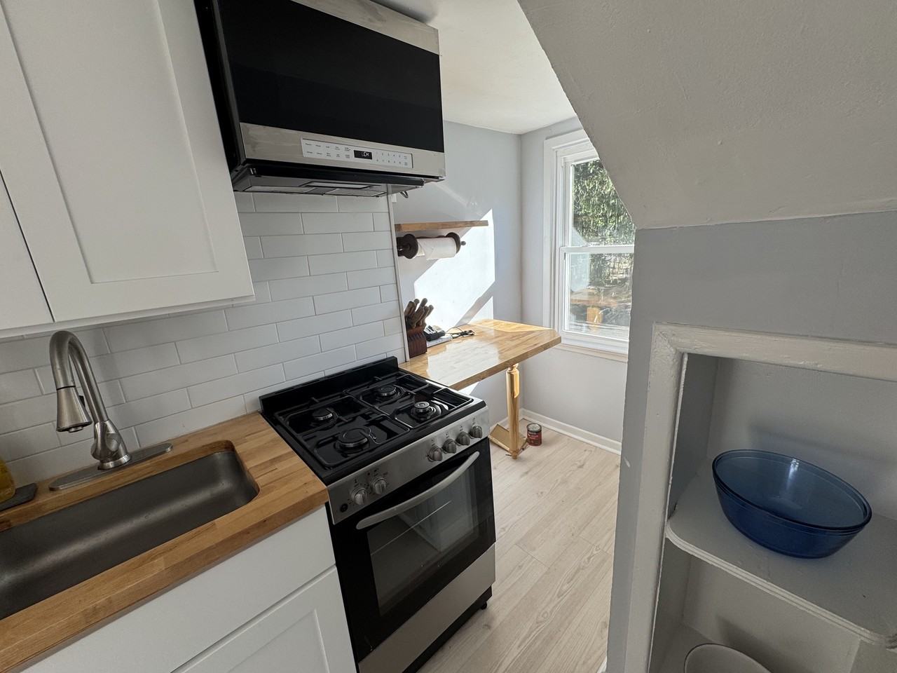 297 Sunnybrook Rd #2 - Photo 5 of 16