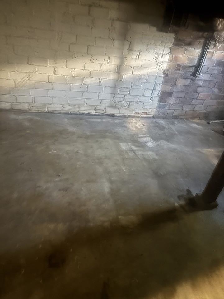 2202 River Bluff Dr Nw - Photo 2 of 16