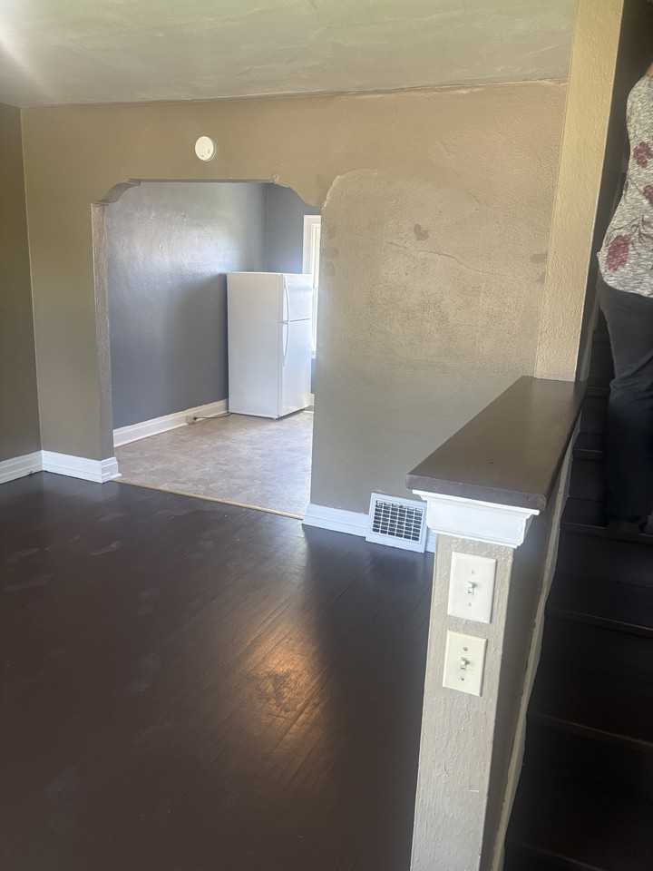 2202 River Bluff Dr Nw - Photo 5 of 16