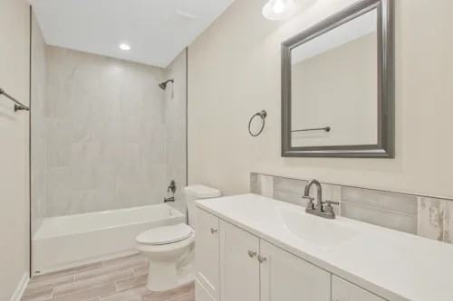 1665 Elmwood Drive - Photo 4 of 11