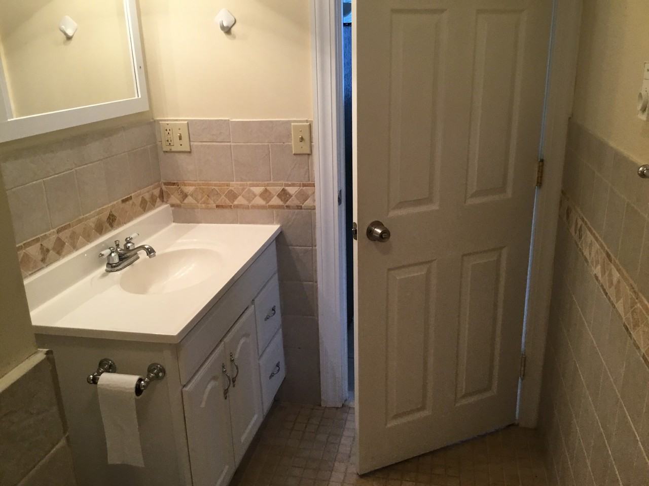 124 S Worcester St #2 - Photo 5 of 11