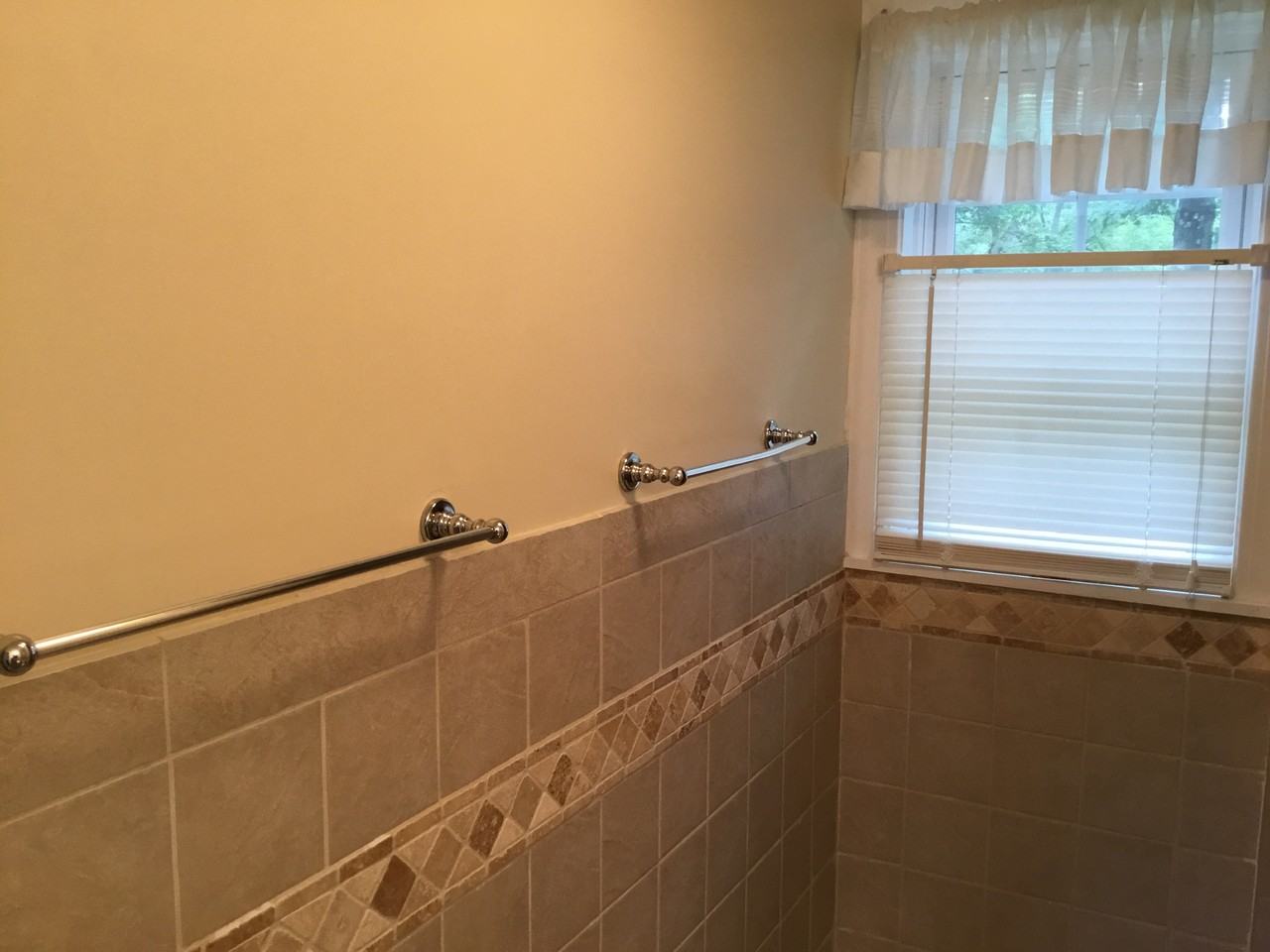 124 S Worcester St #2 - Photo 6 of 11