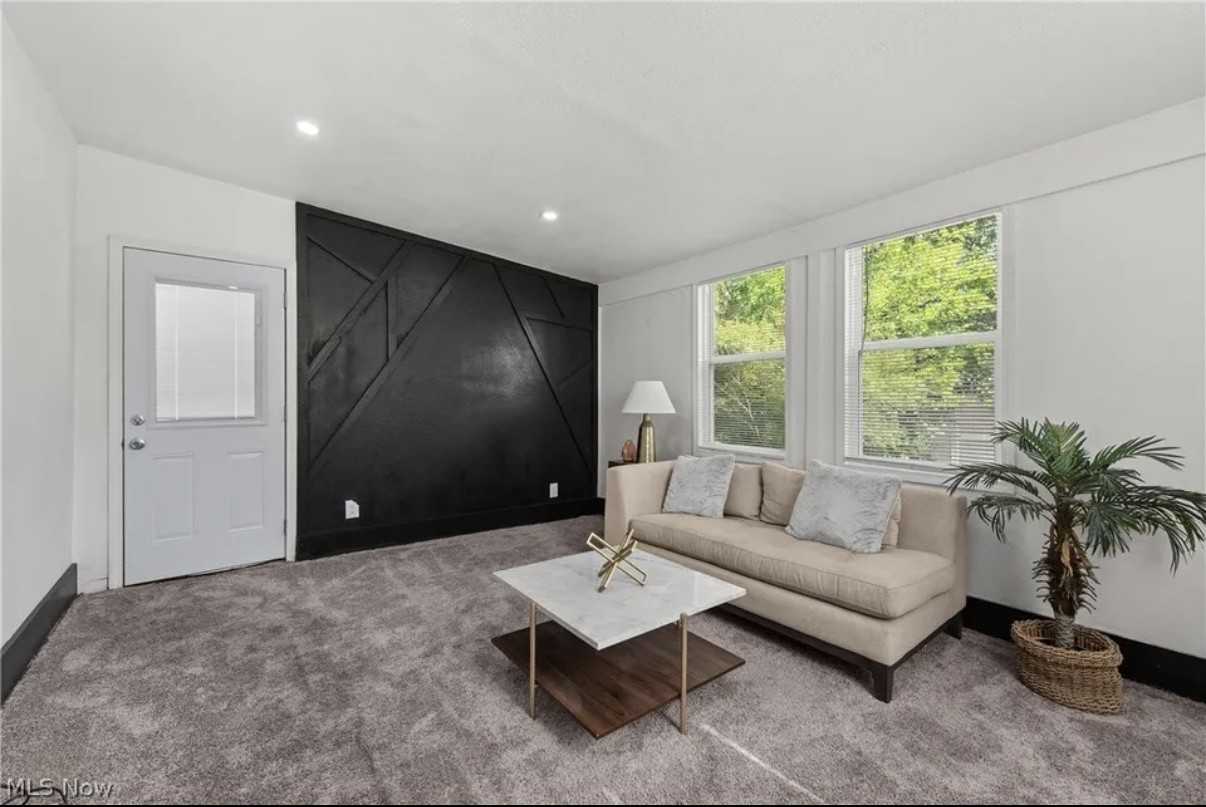 14404 Broxton Ave #NA - Photo 6 of 17