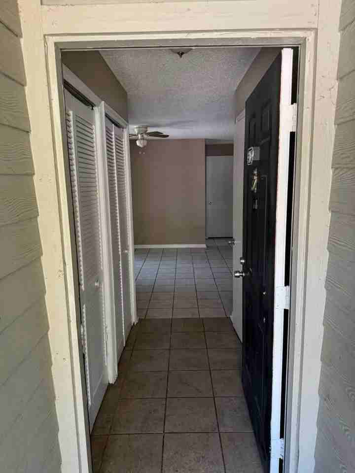 5962 Westgate Dr #204 - Photo 4 of 17