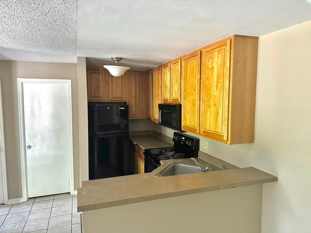 5962 Westgate Dr #204 - Photo 7 of 17