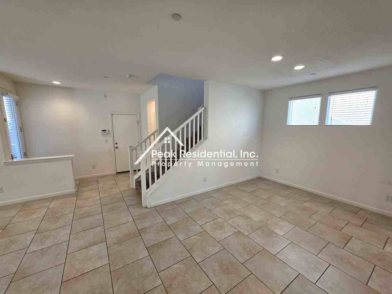 4509 Juneberry Dr - Photo 4 of 31