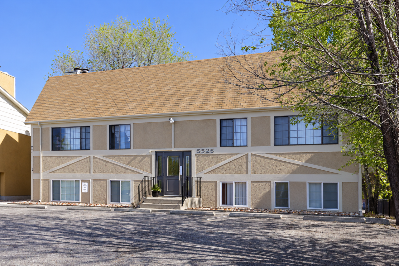 5525 Bowden Loop - Photo 5 of 7