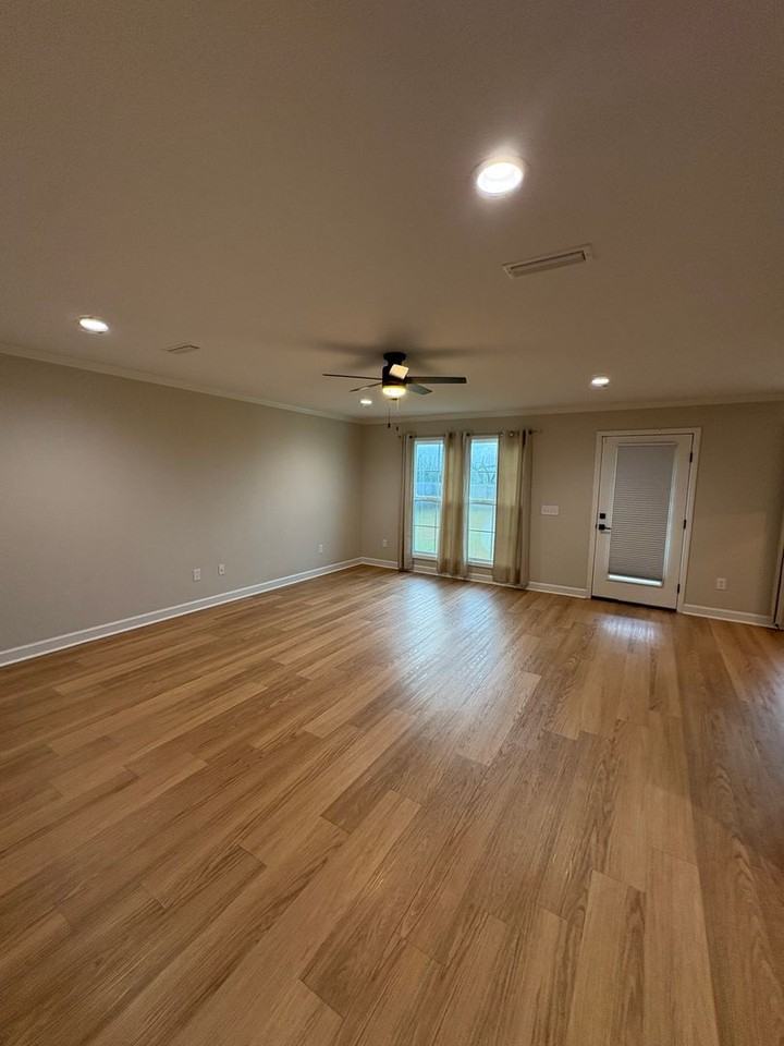 482 Gritney Rd - Photo 5 of 15