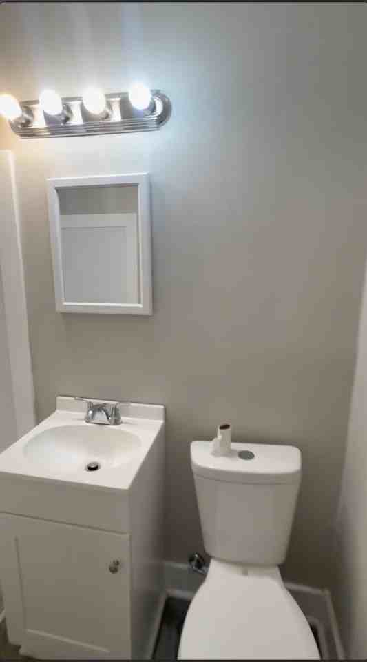 1513 Aldrich St Ne - Photo 7 of 7