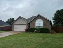 607 Emerald St - Photo 1 of 1