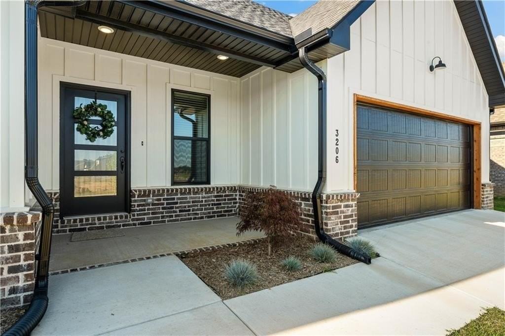 3206 Sw Rosemont Ave - Photo 2 of 45