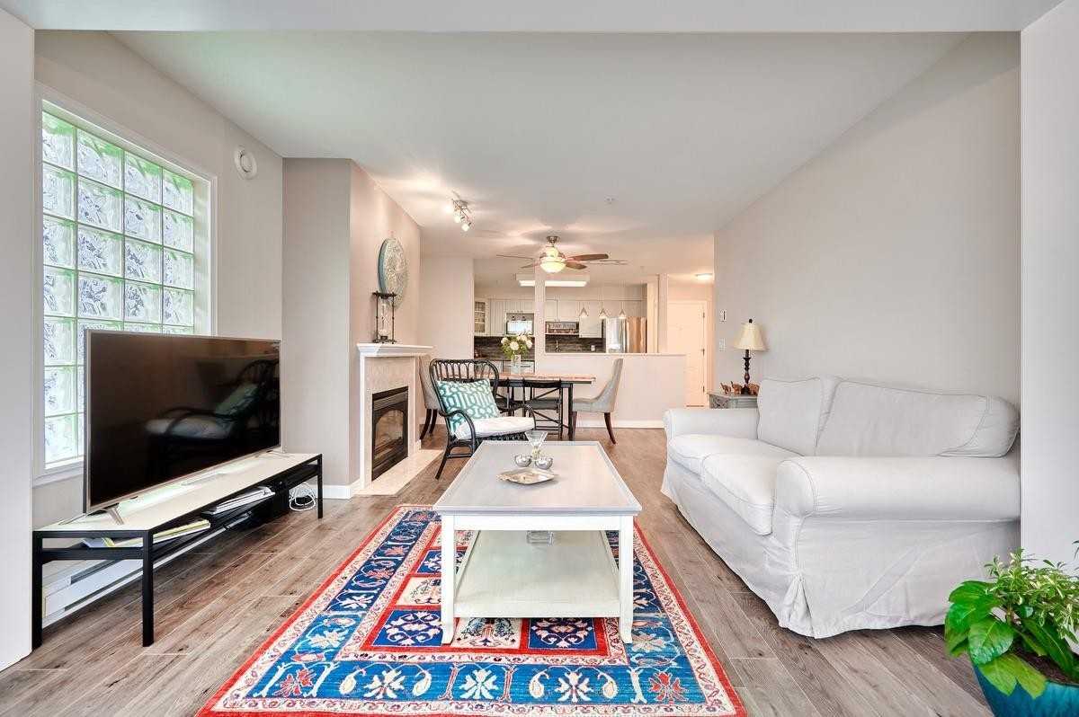 855 16th Street West #307 - Photo 3 of 21