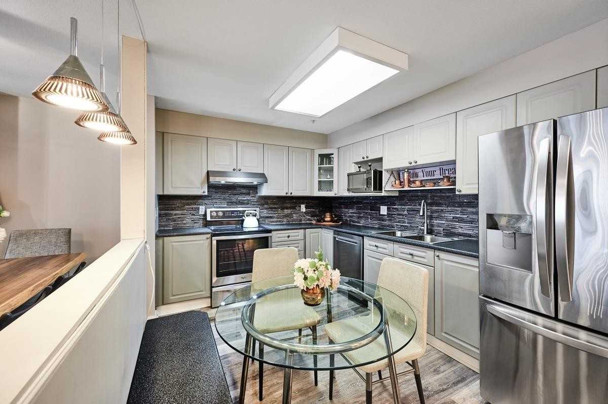 855 16th Street West #307 - Photo 7 of 21