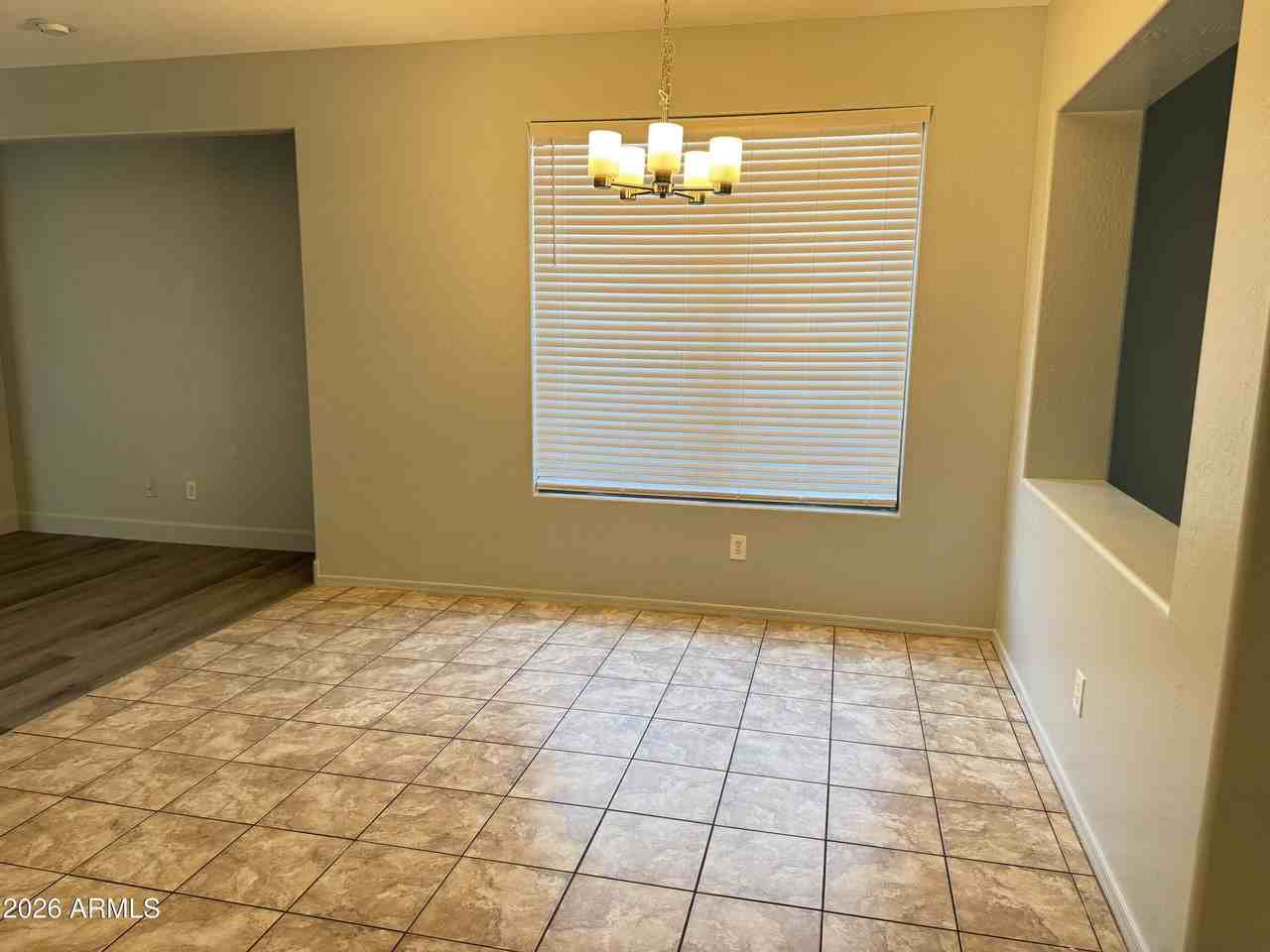 11562 W La Reata Ave - Photo 4 of 16