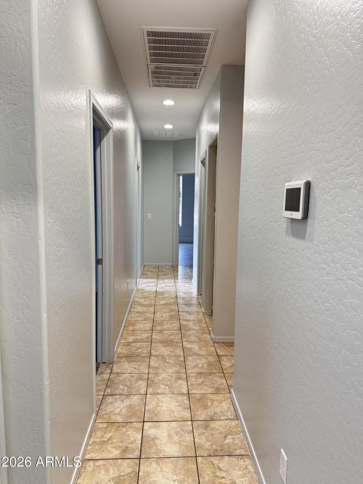 11562 W La Reata Ave - Photo 6 of 16
