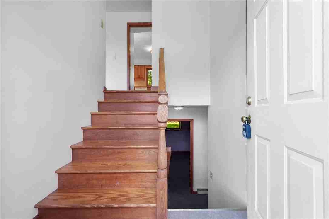 7151 Podunk Rd - Photo 5 of 46