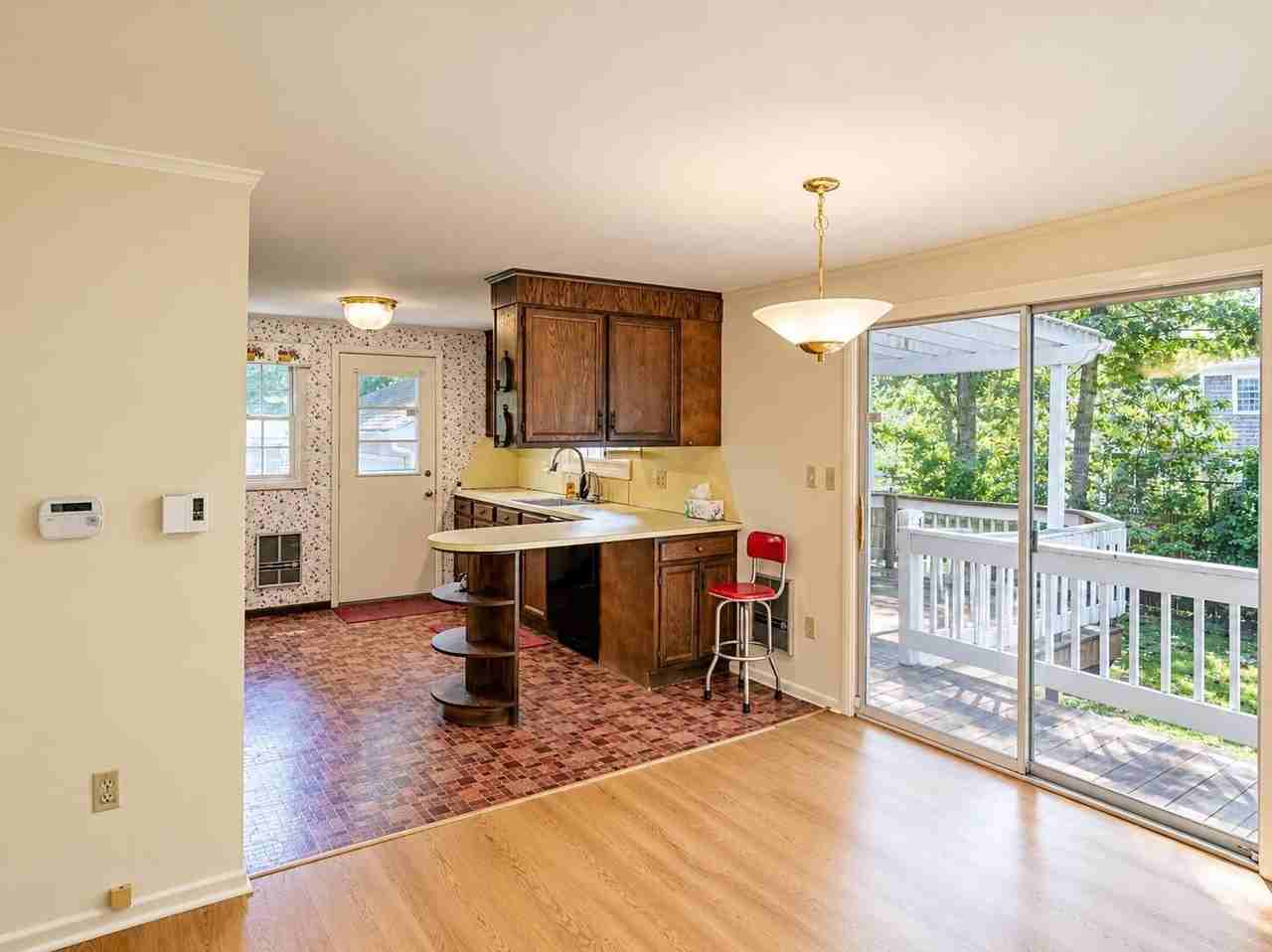 21 First Ave - Photo 7 of 36