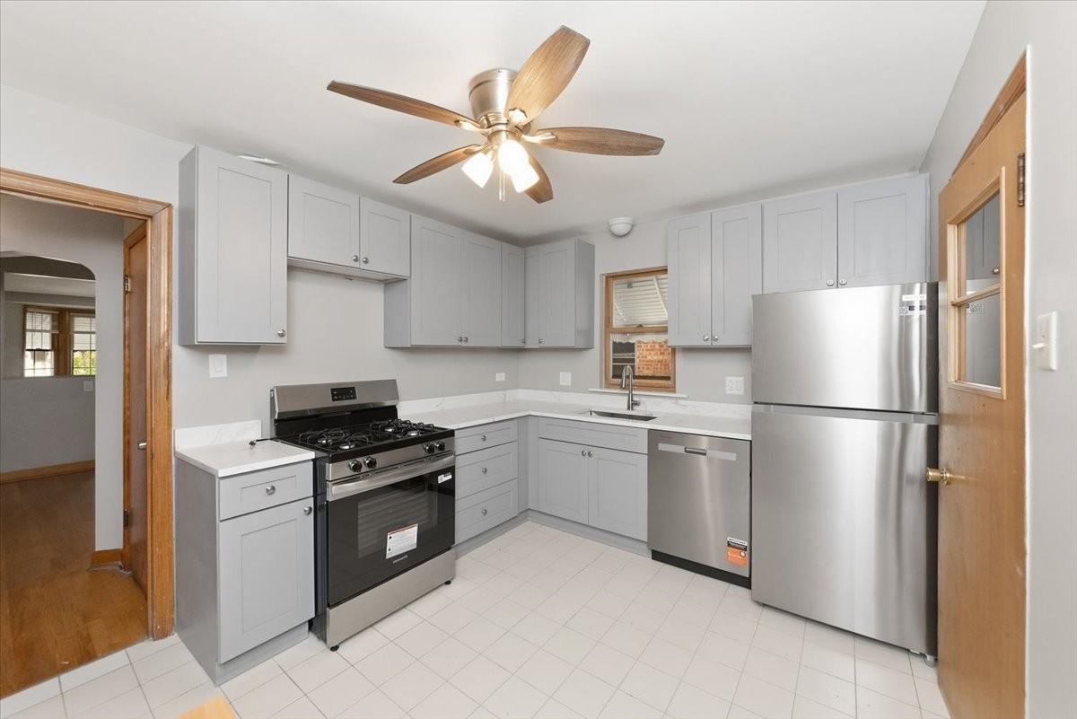 7117 W Armitage Ave - Photo 2 of 19