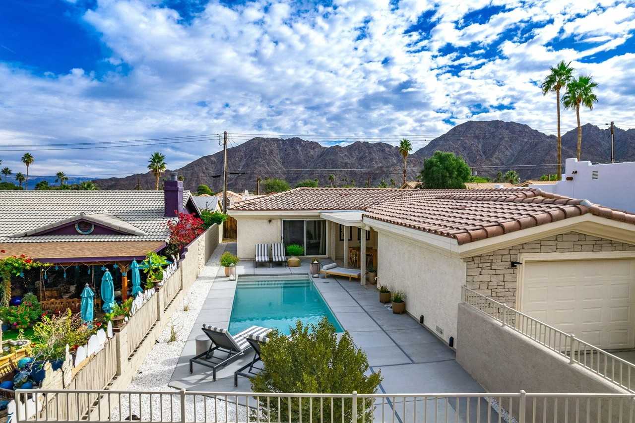 53680 Avenida Montezuma - Photo 5 of 50