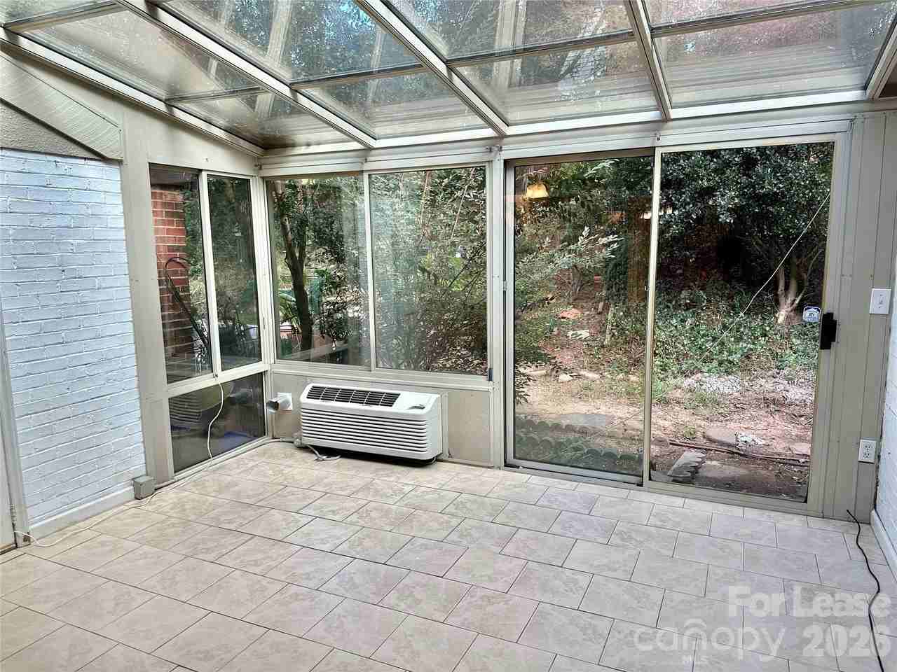 7014 Quail Hill Rd - Photo 7 of 22